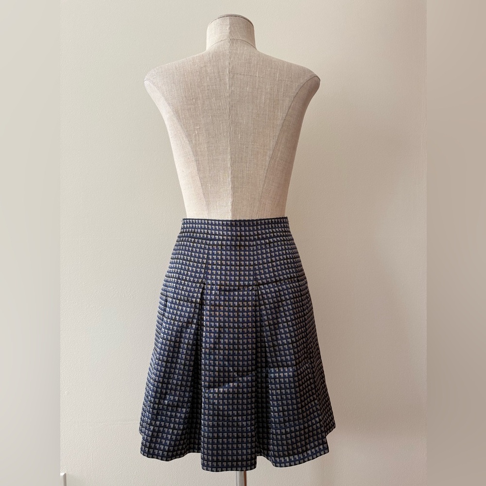 Burberry London Vintage Navy & Grey Geometric Plaid Pleated A-Line Mini Skirt - Picture 4 of 14